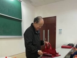 68届政教系毕业50周年返校后感