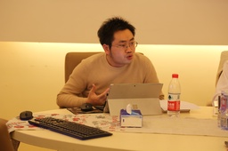 活动回顾｜我院举办2024校园主题活动日暨“经典阅读季”系列活动，研讨“大变局时代的领导力”