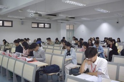 活动回顾 | 政治与国际关系学院第三次学生代表大会召开