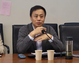 活动回顾｜「研究生学术文化节 · 区域国别研究高端讲座」李中海：知识碎片化、学科细化与研究选题的聚焦：以俄罗斯东欧中亚研究为例