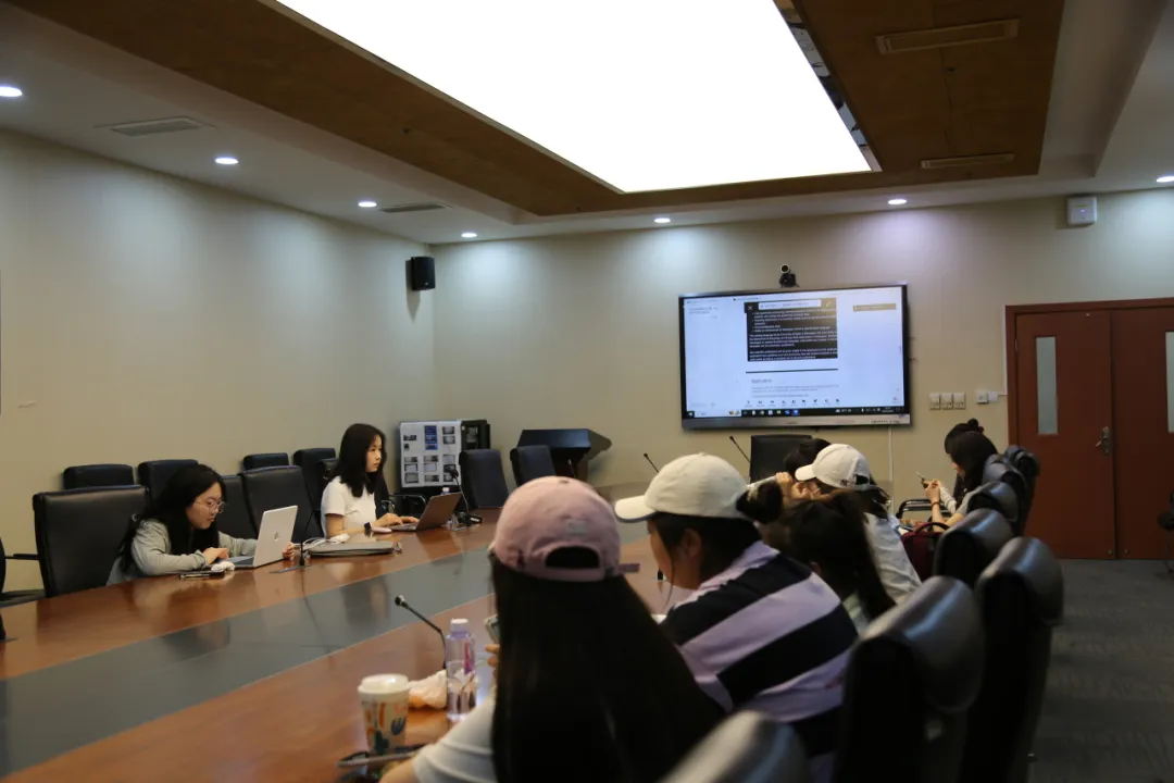 活动回顾|我院举办2025年就业服务月系列活动之“申博、求职经验经验分享会”